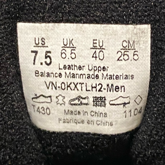 Men’s Black Vans - Picture 5 of 7